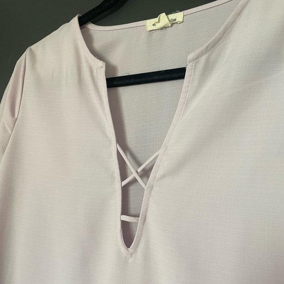 Urban Outfitters Silence + Noise Lilac Blouse - Size Small. - Picture 4 of 4